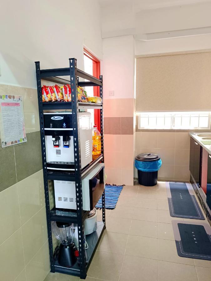D'Luna Homestay Terengganu Sea View / Drawbrige View / Near Hsnz, Ktcc, Drawbrige Kuala Terengganu Exterior photo
