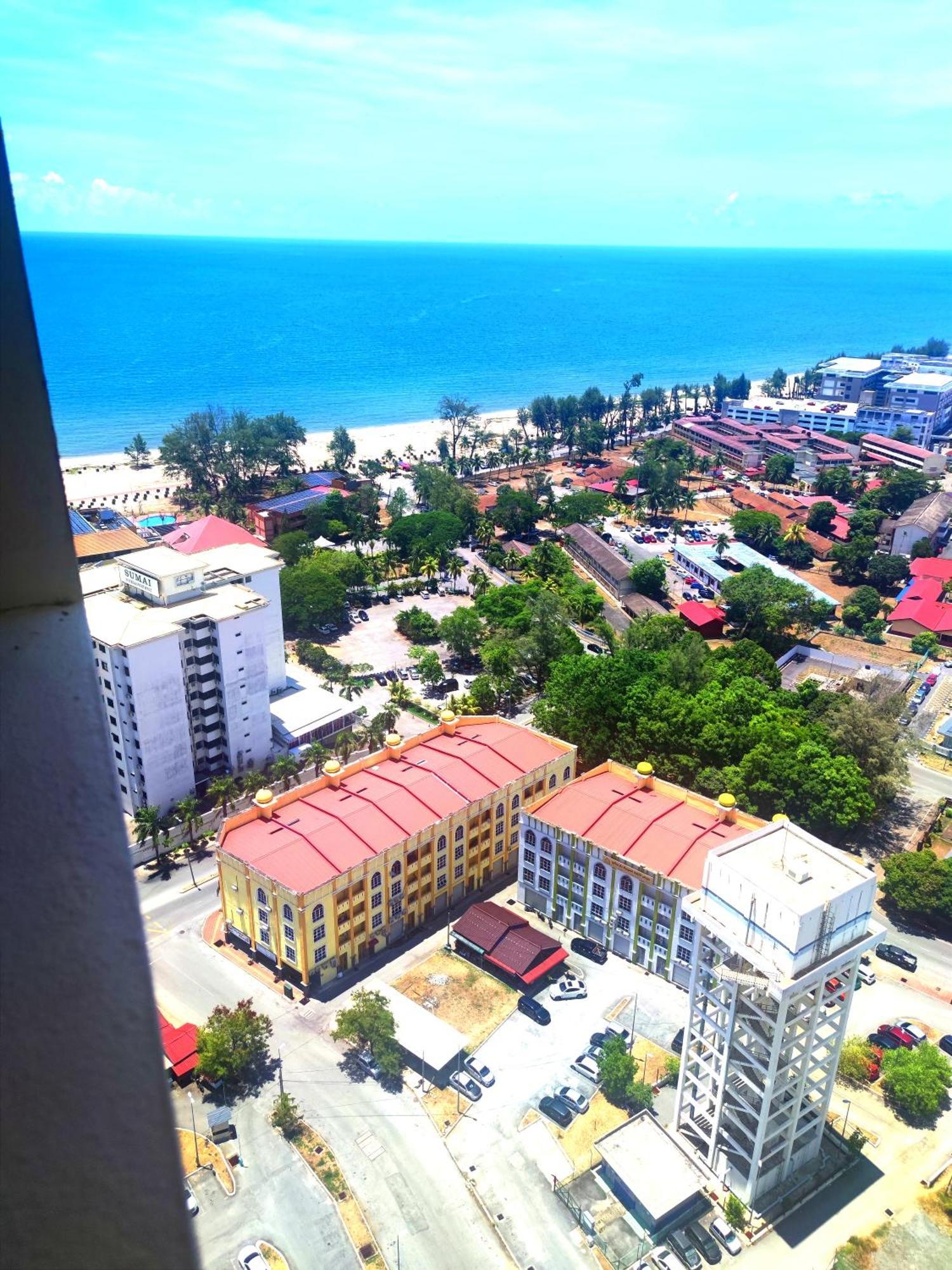 D'Luna Homestay Terengganu Sea View / Drawbrige View / Near Hsnz, Ktcc, Drawbrige Kuala Terengganu Exterior photo